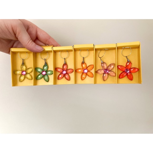 Vintage Flower Wine Charms, Retro Wine Charms, Flower Power, Y2K, Flower Charms - Picture 4 of 6